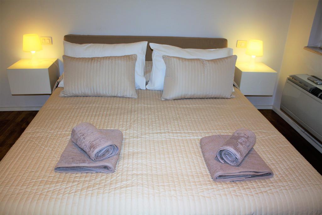 Navona Secret Suite Rome Exterior photo